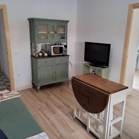 Apartamento Con Wifi, Patio Y Garaje Privado Alcalá de Guadaira Exterior photo