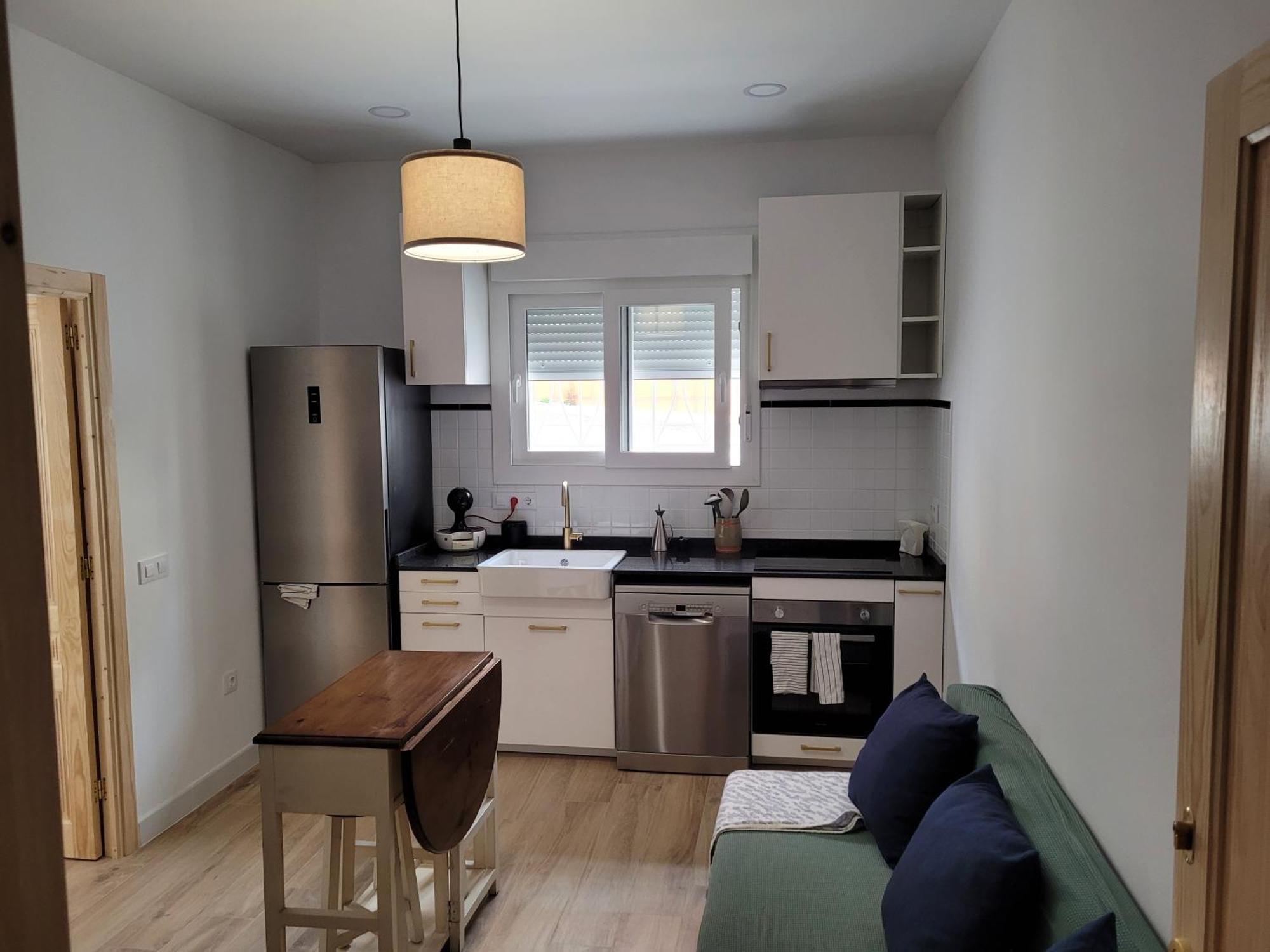 Apartamento Con Wifi, Patio Y Garaje Privado Alcalá de Guadaira Exterior photo