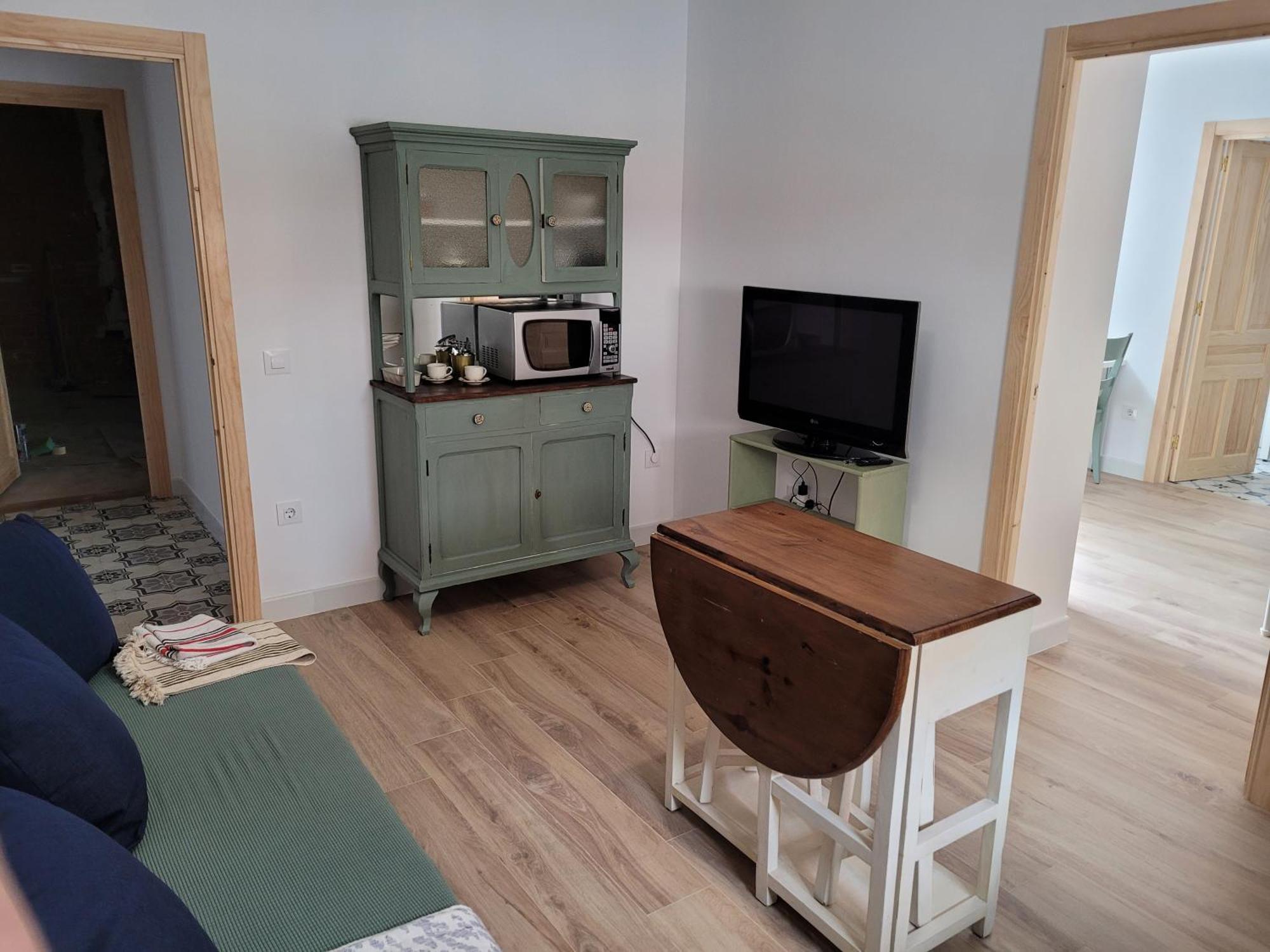 Apartamento Con Wifi, Patio Y Garaje Privado Alcalá de Guadaira Exterior photo