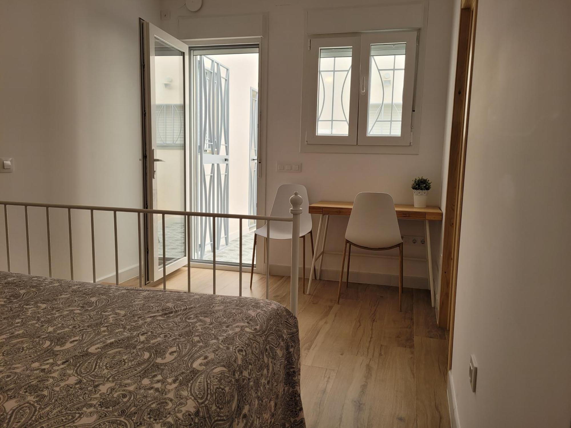 Apartamento Con Wifi, Patio Y Garaje Privado Alcalá de Guadaira Exterior photo